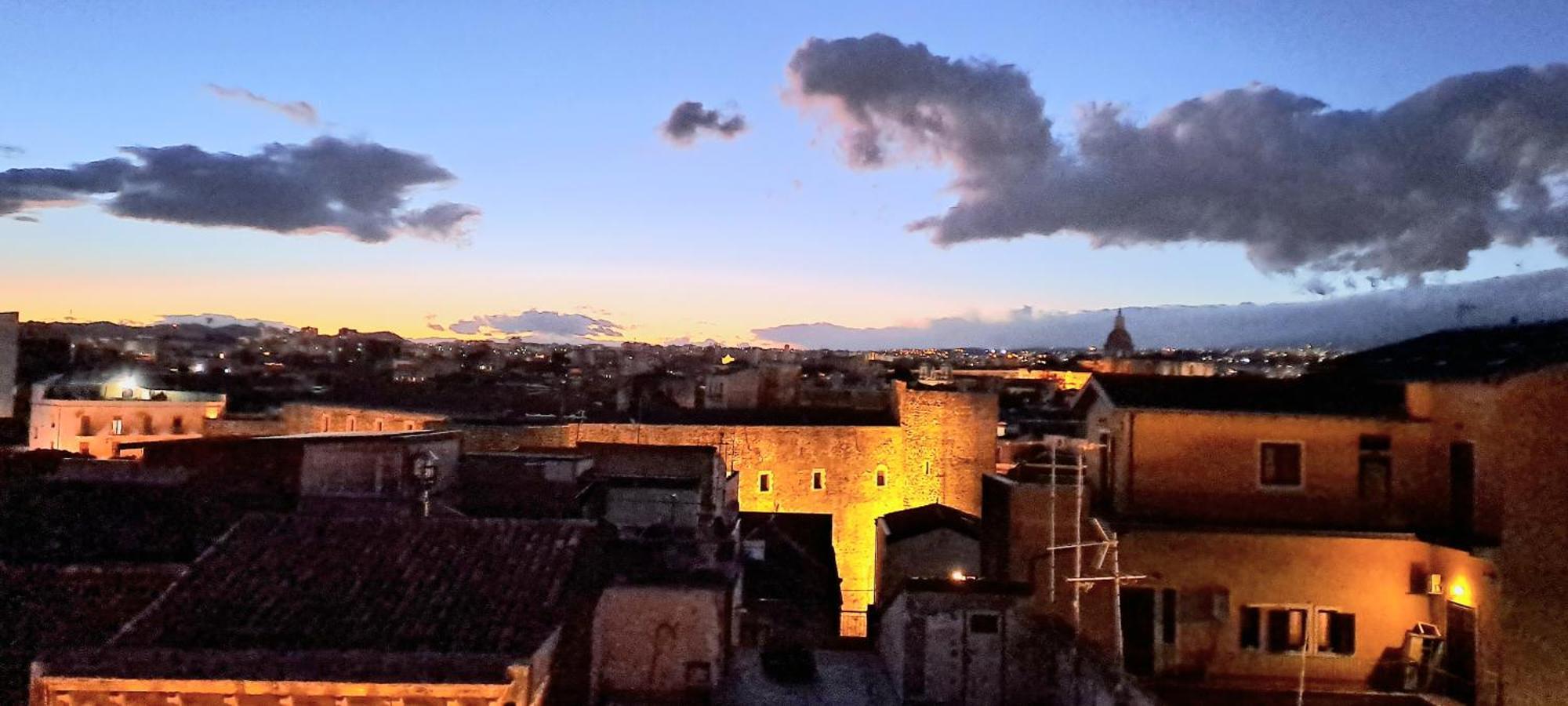 Room And Suite Trinacria View Catania Exteriör bild